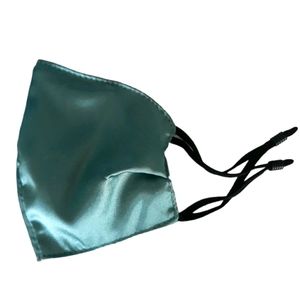 Silk face mask with nose wire